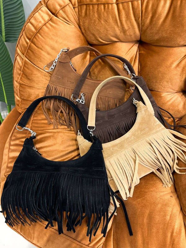 Bolsa Feminina Meia Lua em Camurça com Franjas